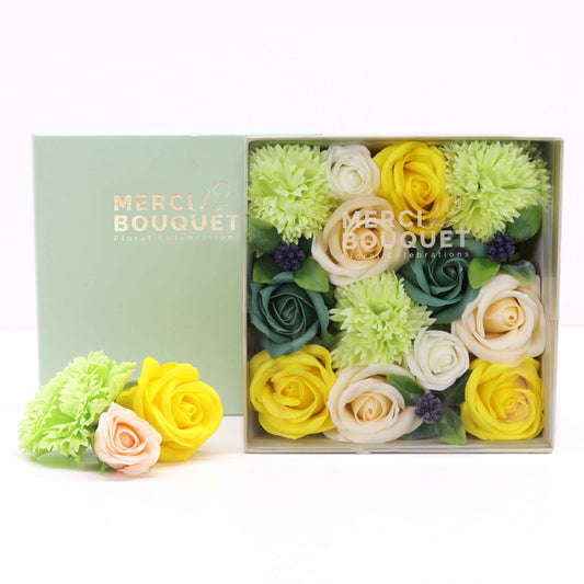 Coffret Roses de Savon Carré - Jaune et vert