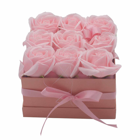 Coffret de fleurs de savon - 9 roses Roses - Carré