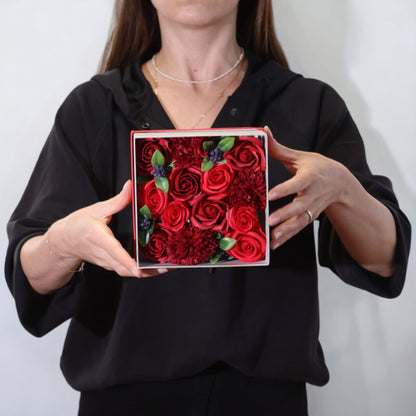Coffret Roses de Savon Carré - Roses Rouges